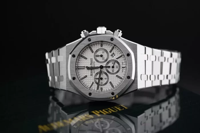 Audemars Piguet Oak Chronograph Ref. # 26320ST.OO.1220ST.02 Silver-toned Dial 41mm Stainless Steel Watch - 图片 6