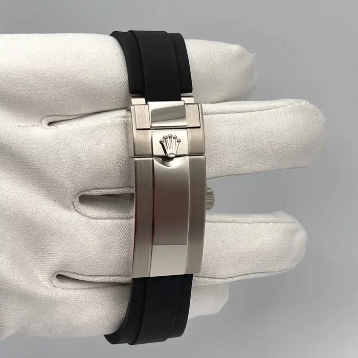 Rolex Yacht-Master 226679TBR White Gold Black Dial Diamond Bezel - 图片 6