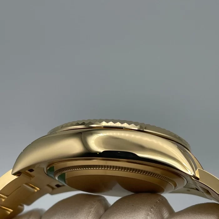 Rolex Sky-Dweller 326938 Yellow Gold White Dial - 图片 5