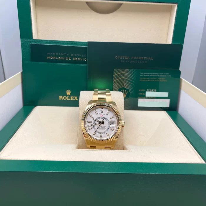 Rolex Sky-Dweller 326938 Yellow Gold White Dial - 图片 7