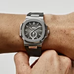 Patek Philippe Nautilus 5726A-001 Annual Calendar Moon Phases (2020) - 图片 2