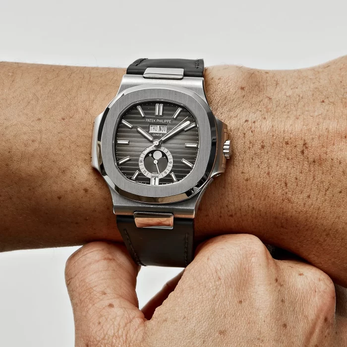 Patek Philippe Nautilus 5726A-001 Annual Calendar Moon Phases (2020) - 图片 2