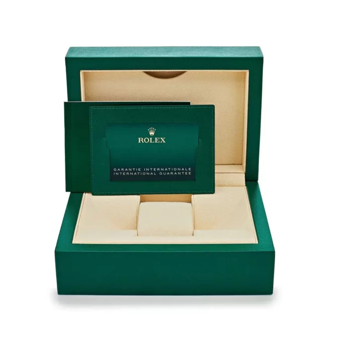 Rolex Day-Date 228235 Rose Gold Green Roman Dial Diamond Bezel - 图片 3