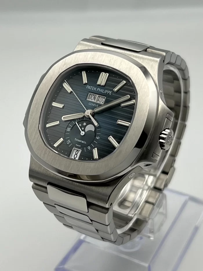 Patek Philippe Nautilus 5726/1A-014 'Tiffany & Co.' Moon Phase Stainless Steel Blue Dial - 图片 3