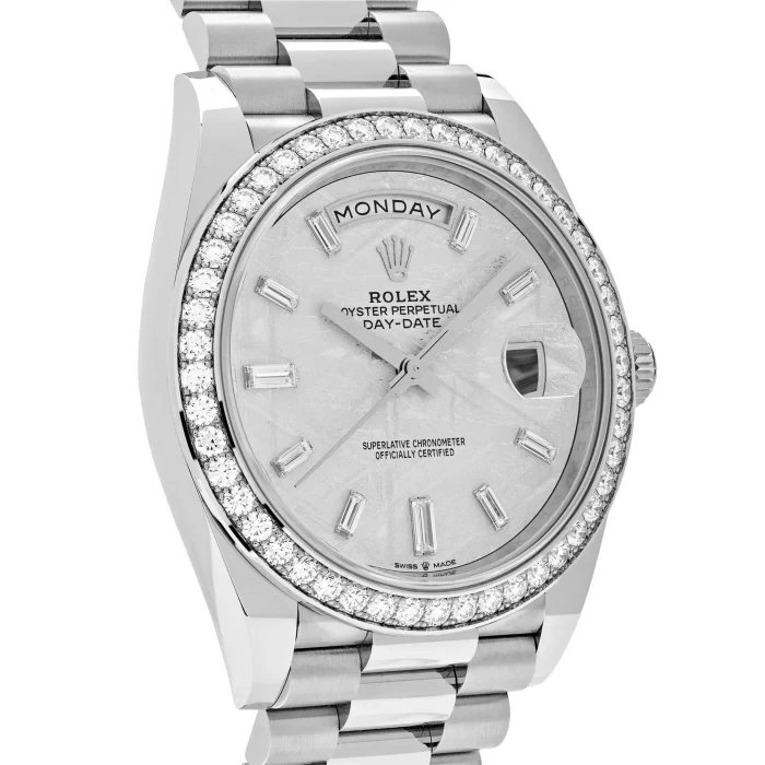Rolex Day-Date 228349RBR White Gold Meteorite Dial Diamond Set - 图片 2