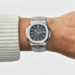 Patek Philippe Nautilus 5711/1A-010 Date Stainless Steel Blue Dial (2019) - 图片 2