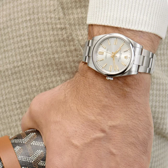 Rolex Oyster Perpetual 124300 Stainless Steel Silver Dial (2024) - 图片 4