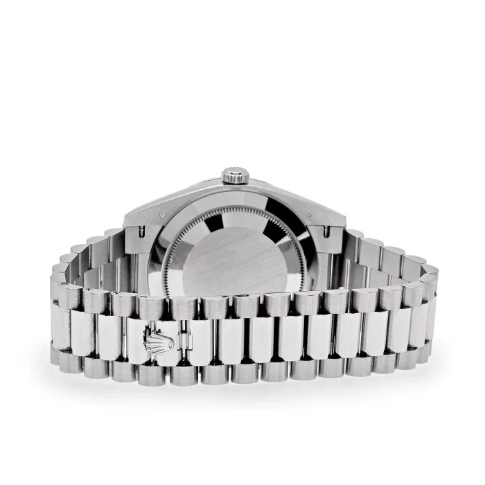 Rolex Day-Date 228349RBR White Gold Diamond Bezel Black Dial - 图片 5