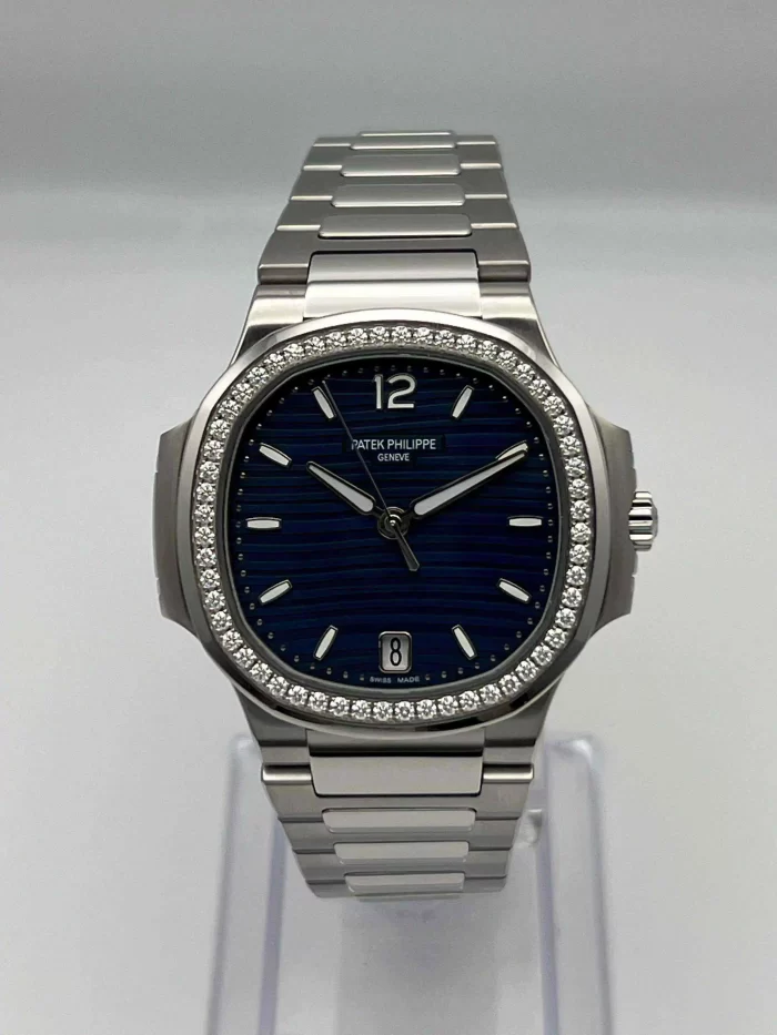 Patek Philippe Nautilus 7118/1200A-001 'Ladies' Blue Dial Diamond Bezel (2021) - 图片 2