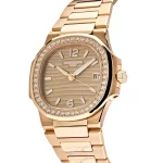 Patek Philippe Nautilus 7010/1R-012 Quartz Rose Gold Diamond Bezel - 图片 2