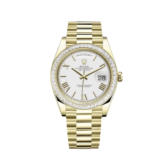 Rolex Day-Date 228398TBR Yellow Gold Diamond Bezel White Dial - 图片 1