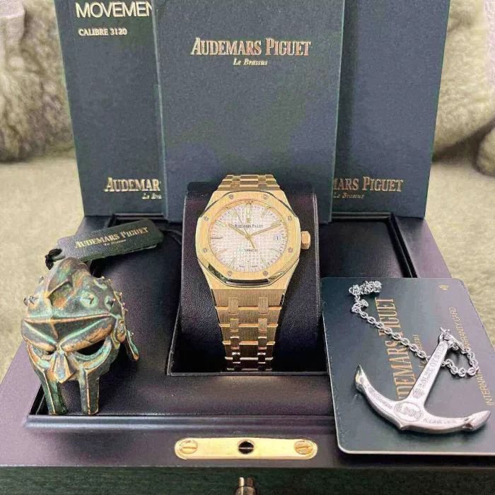 Audemars Piguet Oak Selfwinding, Silver dial, 37mm, Yellow gold, 15450BA.OO.1256BA.01 - 图片 6
