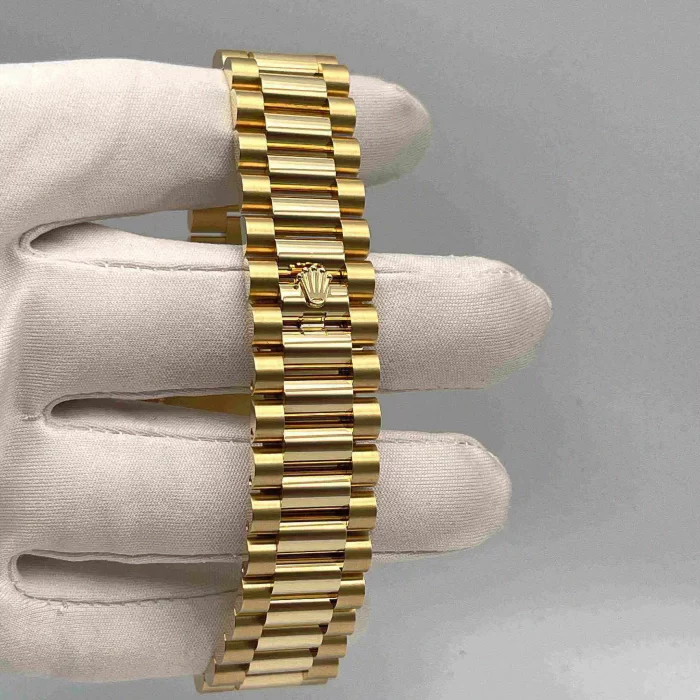 Rolex Day-Date 128238-0113 Yellow Gold White Dial - 图片 6