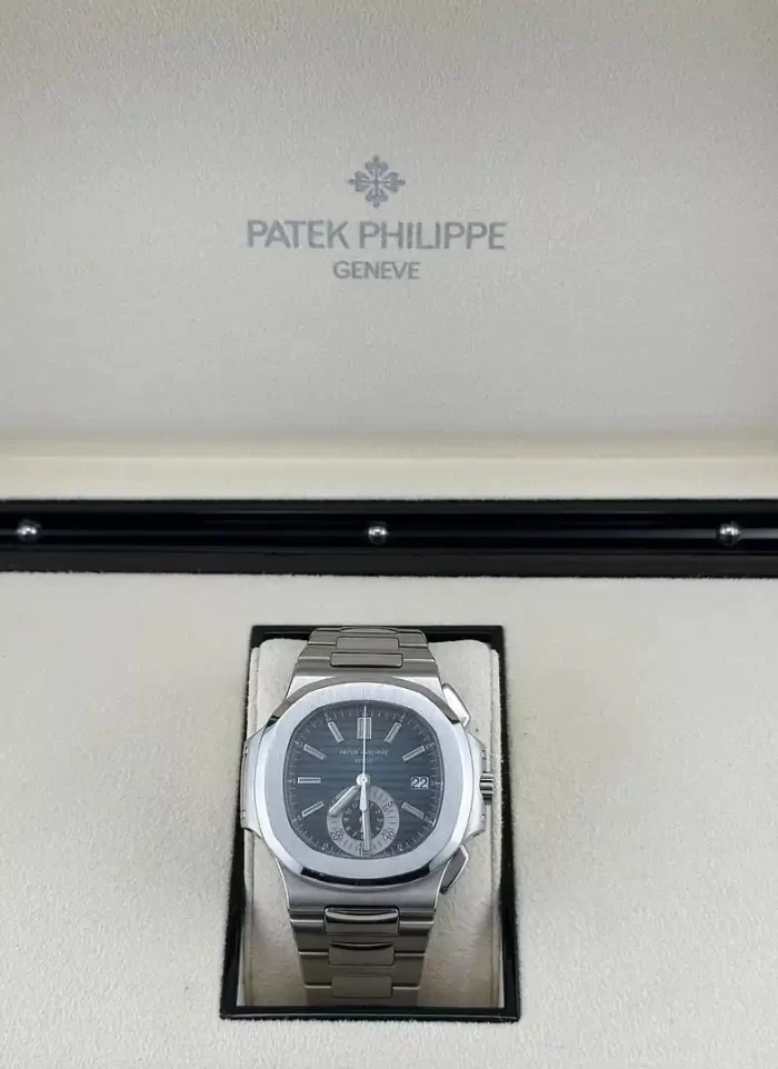 Patek Philippe Nautilus 5980/1A-001 Chronograph Stainless Steel Blue Dial - 图片 4