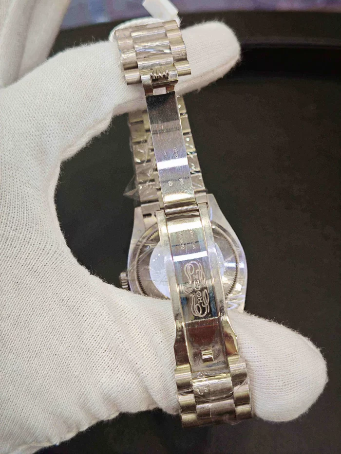Rolex Day-Date 128239-0059 White Gold White Dial - 图片 4