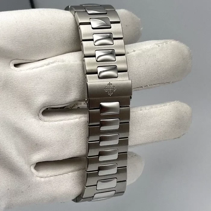 Patek Philippe Nautilus 5711/1300A Stainless Steel Green Dial Diamond Bezel - 图片 5