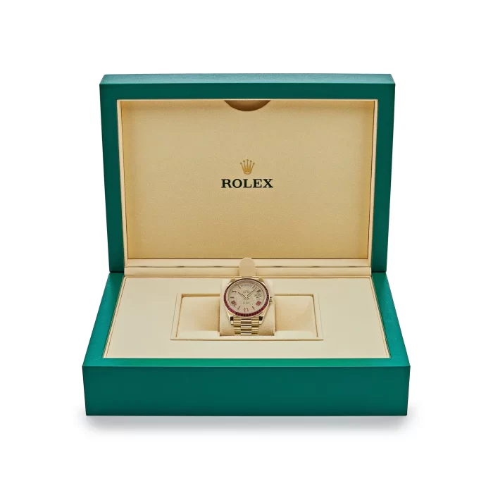 Rolex Day-Date 228398TRU Yellow Gold Roman Dial Ruby Bezel - 图片 9