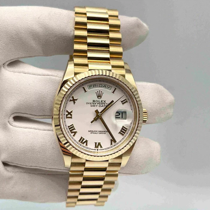 Rolex Day-Date 128238-0113 Yellow Gold White Dial - 图片 3