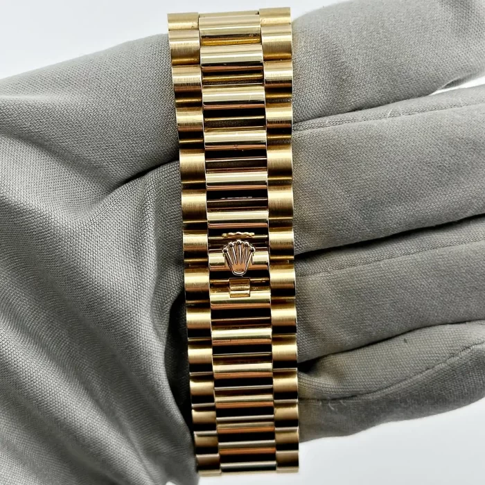 Rolex Day-Date 128238 Yellow Gold Green Ombre Diamond Dial - 图片 4
