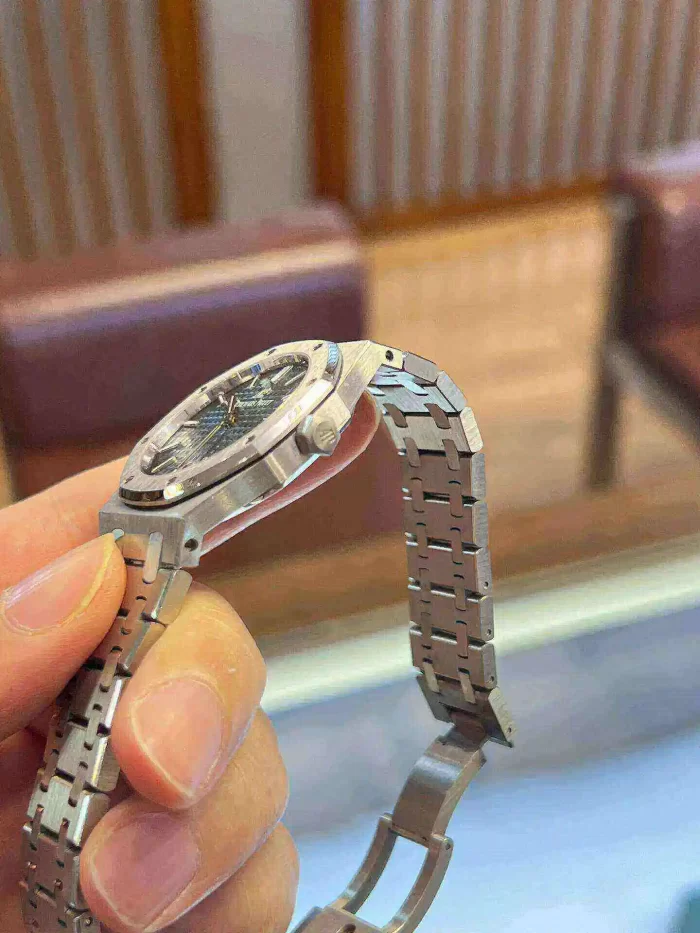 Audemars Piguet Oak Quartz Black dial, 33mm, Stainless steel, 67650ST.OO.1261ST.01 - 图片 6