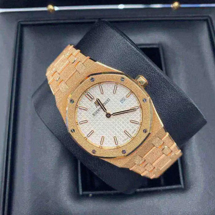 Audemars Piguet Oak Frosted Gold Silver dial, 33mm, 18k Rose gold, 67653OR.GG.1263OR.01 - 图片 4