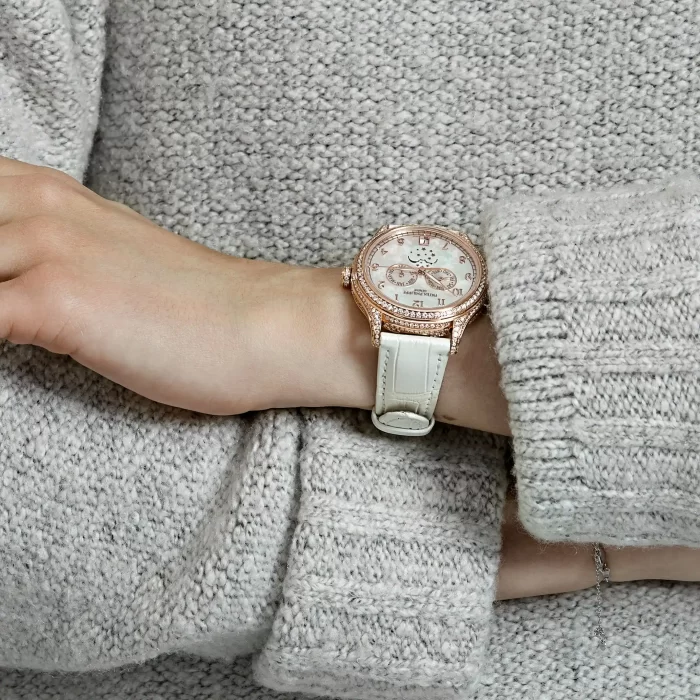 Patek Philippe Complications 4948R-001 Annual Calendar Moon Phases Rose Gold Mother-of-Pearl Dial Diamond Bezel - 图片 3