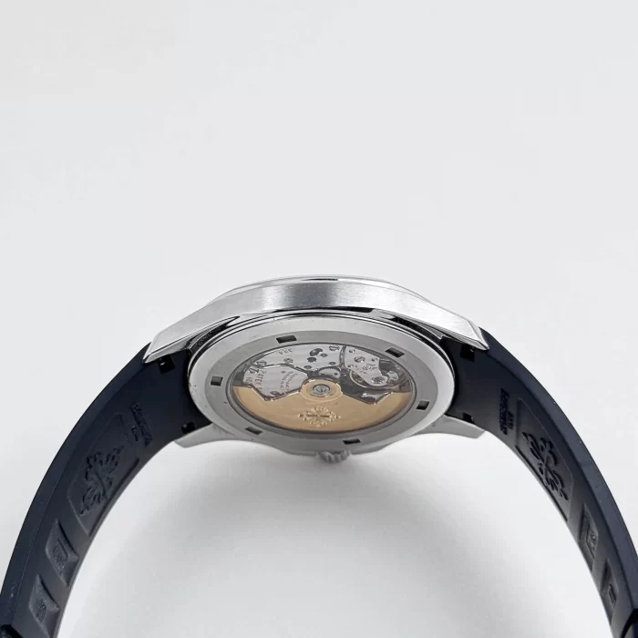 Patek Philippe Aquanaut 5167/1A-001 Selfwinding Stainless Steel Black Dial (2018) - 图片 4