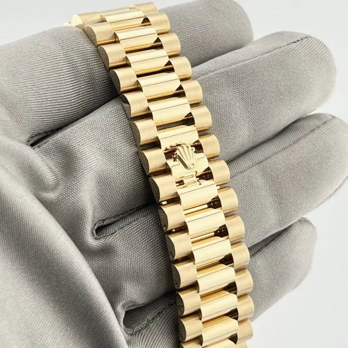 Rolex Day-Date 228238 Yellow Gold Green Roman Numerals Dial - 图片 5