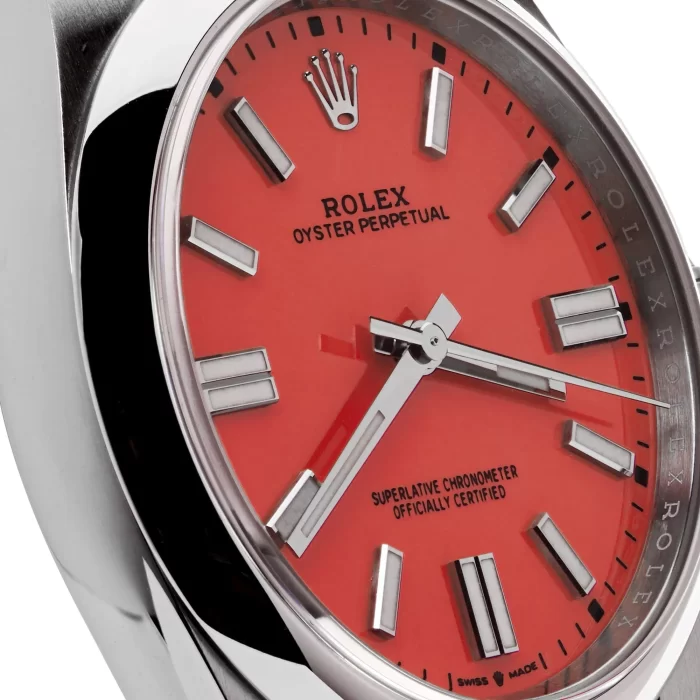 Rolex Oyster Perpetual 124300 Domed Bezel Red Dial - 图片 4