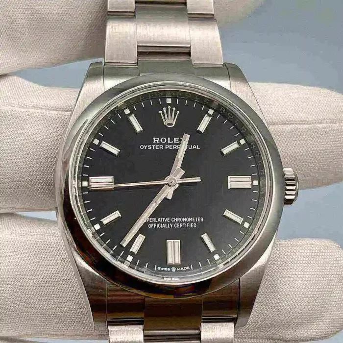 Rolex Oyster Perpetual 126000 Stainless Steel Black Dial - 图片 4