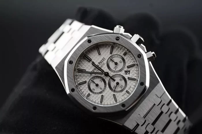 Audemars Piguet Oak Chronograph Ref. # 26320ST.OO.1220ST.02 Silver-toned Dial 41mm Stainless Steel Watch - 图片 5