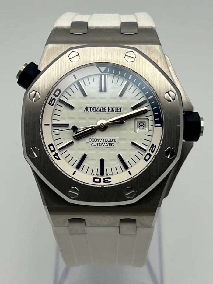 Audemars Piguet Royal Oak Offshore 15710ST.OO.A010CA.01 Diver Stainless Steel White Dial - 图片 5