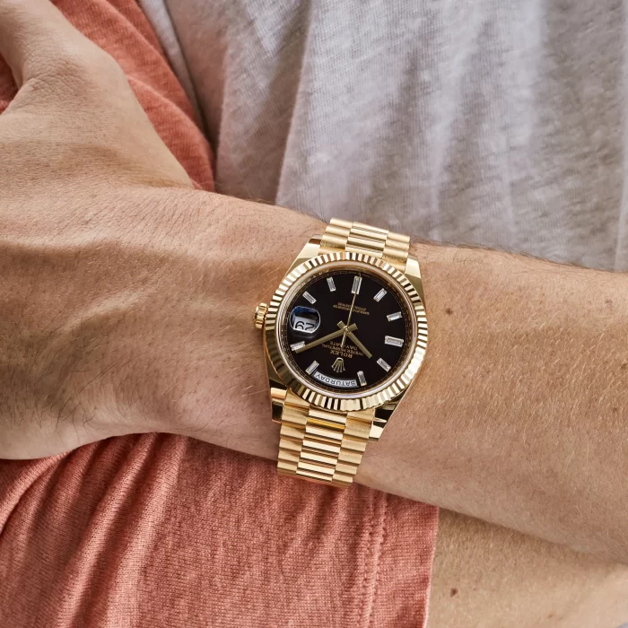 Rolex Day-Date 228238 Yellow Gold Black Baguette Diamond Dial - Image 2