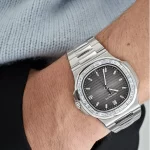 Patek Philippe Nautilus 5711/110P-001 Platinum Grey Dial Diamond Bezel - 图片 2
