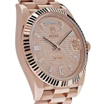 Rolex Day-Date 228235 Rose Gold Baguette Diamond Paved Dial - 图片 3